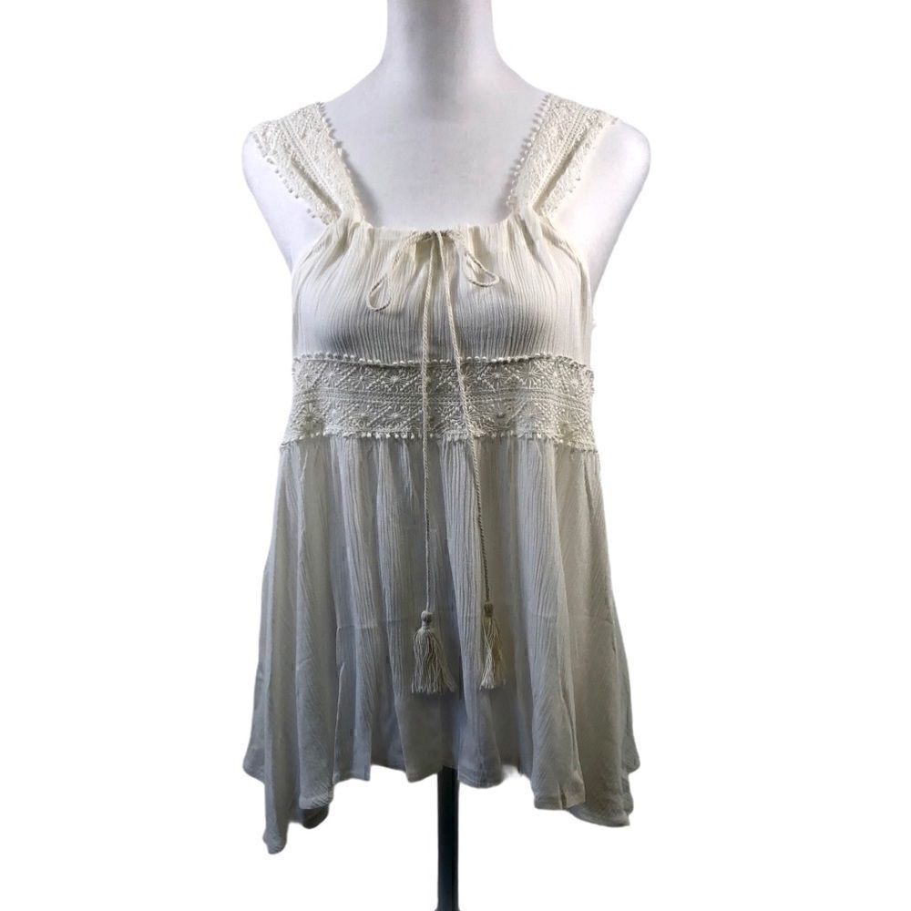 RAGA NWT White Sleeveless Boho Crochet Top Size S